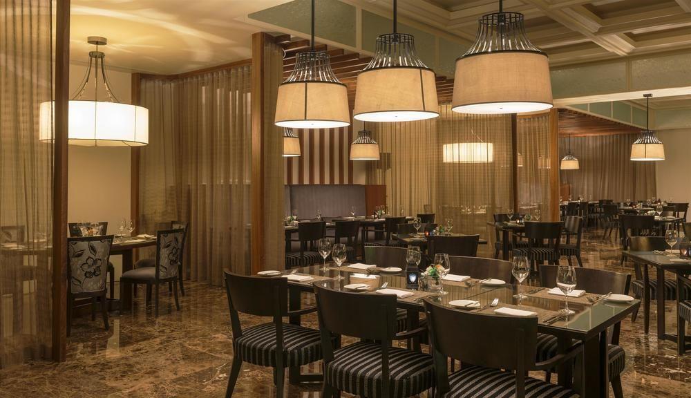 Le Meridien City Centre Bahrain Μανάμα Εξωτερικό φωτογραφία The restaurant