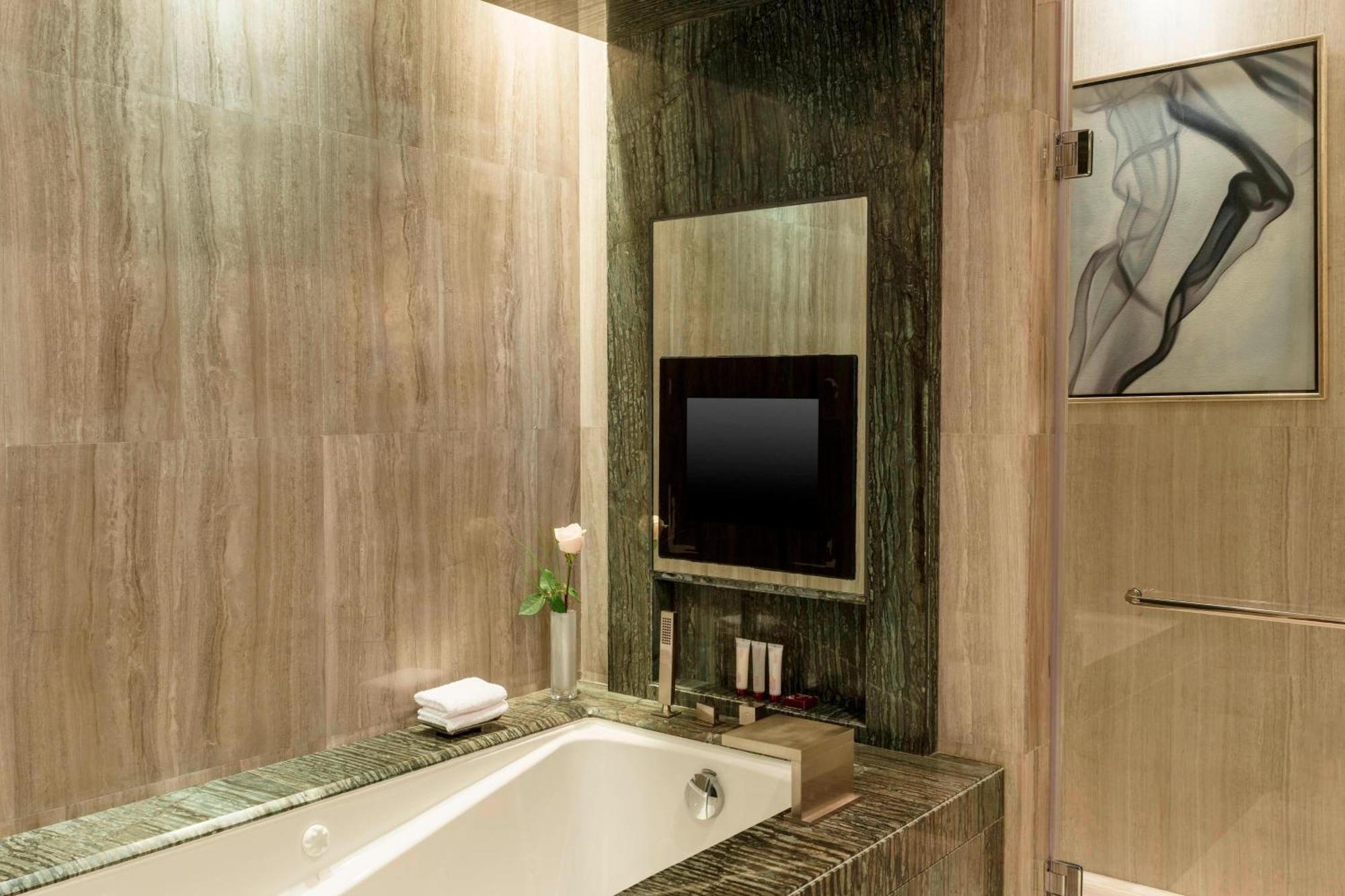 Le Meridien City Centre Bahrain Μανάμα Εξωτερικό φωτογραφία Bathroom