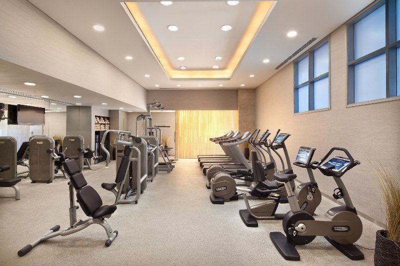 Le Meridien City Centre Bahrain Μανάμα Εξωτερικό φωτογραφία The gym at the hotel